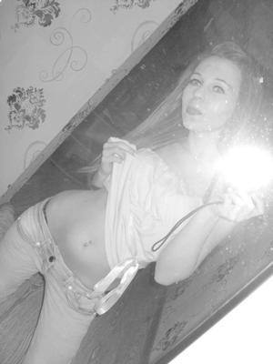 Hannah (30) in Florida | Private Adult Dating Profile