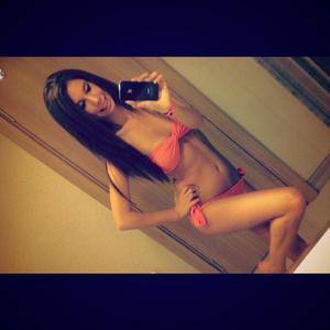 Katelin (21) | District Of Columbia Adult Dating and Private Meetups