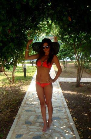 Emmalee (23) from Massachusetts | Discreet Casual Encounters