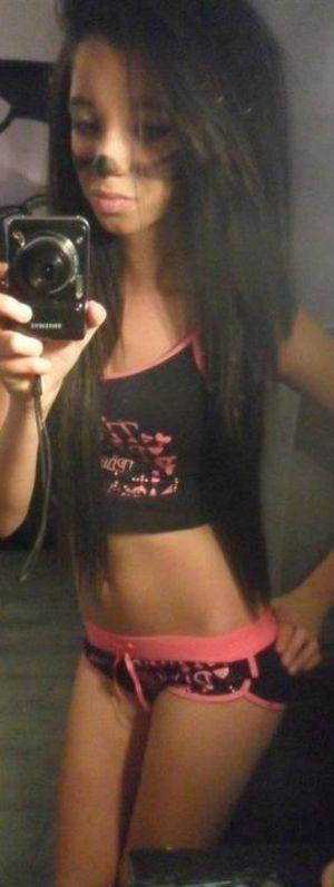 Helen (20) from Oregon | Private Casual Meetup Profile