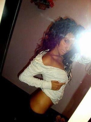 Rita (27) in Florida | Casual Dating with Older Men