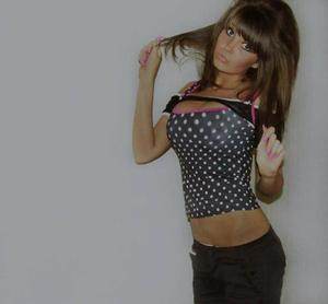 Local profile photo of Mariah, 29, in California