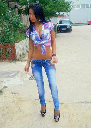 Erica (29) from California | Discreet Casual Encounters