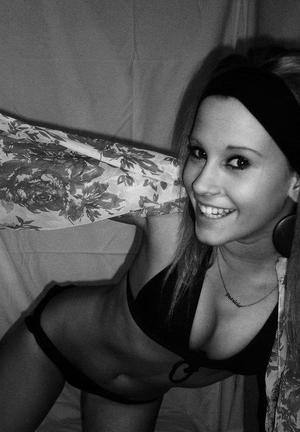 Meet Diamond (28) from Texas | No-Strings Adult Dating