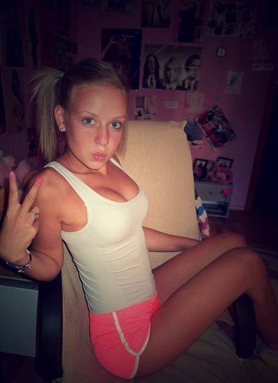 Juliana (18) | Florida No-Strings Dating and Messaging