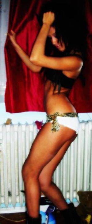 Maci (18) from California | Private Casual Meetup Profile