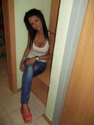 Pamela (21) | California Casual Hookup and Chat Profile