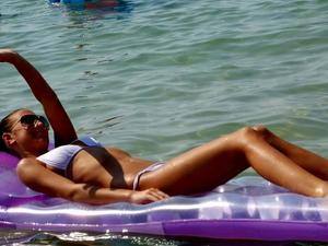 Justine (29) in Alberta | No-Strings Adult Dating