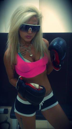Meet local singles like Sadie from Rhode Island who want to fuck tonight