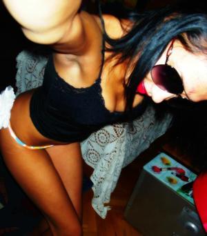 Finding a fuck buddy like Aria from Iowa has never been easier