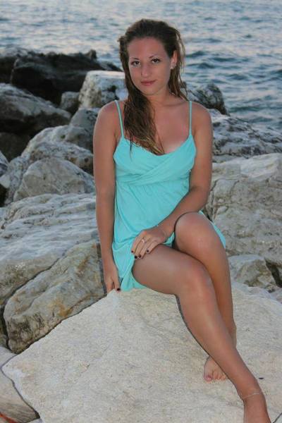 Escorts like Katlynn are down to fuck you now!