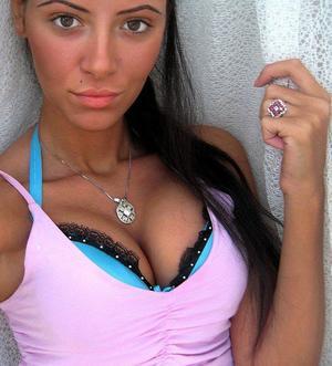 Looking for girls down to fuck? Dominique from Ohio is your girl