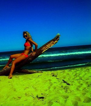 Misty from California is looking for adult webcam chat