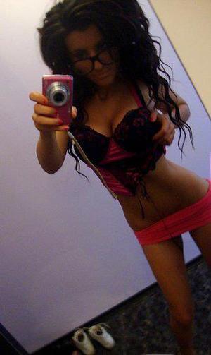 Meet local singles like Jaclyn from Colorado who want to fuck tonight