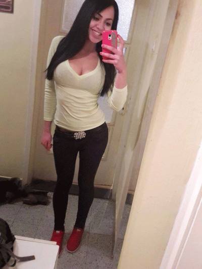 Looking for local cheaters? Take Cheryl from Wisconsin home with you