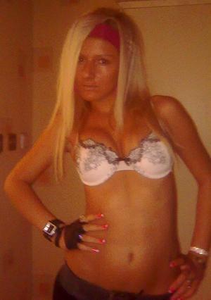 Looking for girls down to fuck? Tamara from Connecticut is your girl