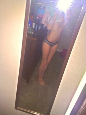Eboni from Ontario is interested in nsa sex with a nice, young man