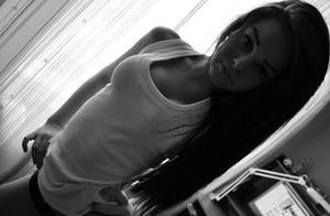 Looking for girls down to fuck? Yesenia from District Of Columbia is your girl