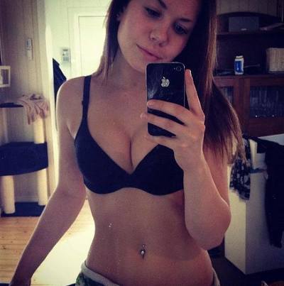 Rosalie from North Carolina is the best local fuck buddy you can ever find