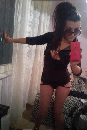 Meet local singles like Jeanelle from Hartly, Delaware who want to fuck tonight