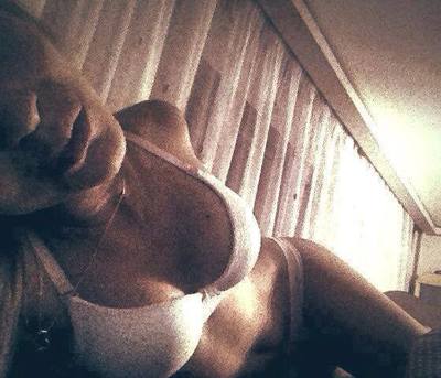 Sandra is a cheater looking for a guy like you!