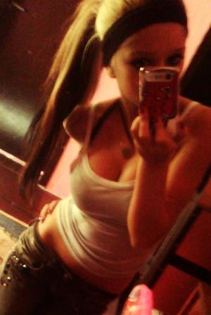Kasandra is a cheater looking for a guy like you!