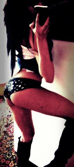 Ariana from Oklahoma is interested in nsa sex with a nice, young man