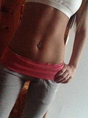 Meet local singles like Isabelle from Illinois who want to fuck tonight