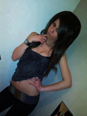 Escorts like Selena are down to fuck you now!