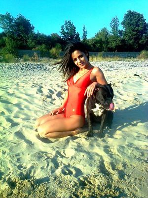 Sheilah from Lake Holiday, Virginia is looking for adult webcam chat