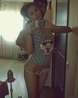 Escorts like Samara are down to fuck you now!