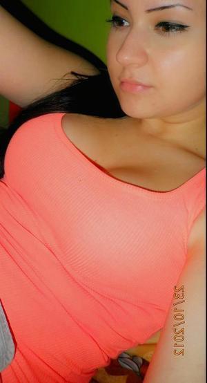 Kerri from Michigan is interested in nsa sex with a nice, young man