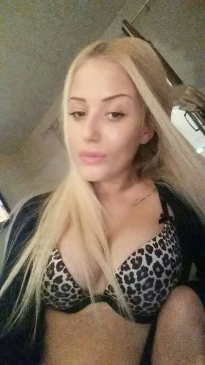 Myriam from Maryland is interested in nsa sex with a nice, young man