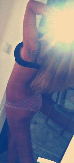 Cheryll from Vermont is looking for adult webcam chat