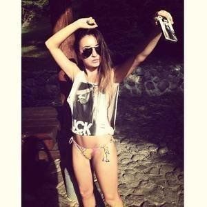 Kayla is a cheater looking for a guy like you!