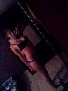 Lauryn (22) Wants a No-Strings Meetup in California